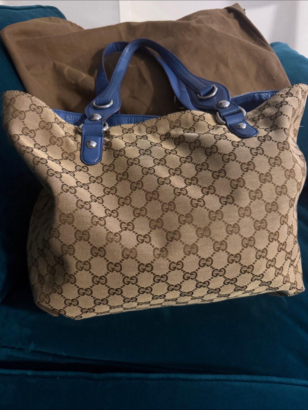 AUTHENTIC Gucci Beige GG Supreme Canvas Icon Bit Tote with dust bag - Picture 2 of 13